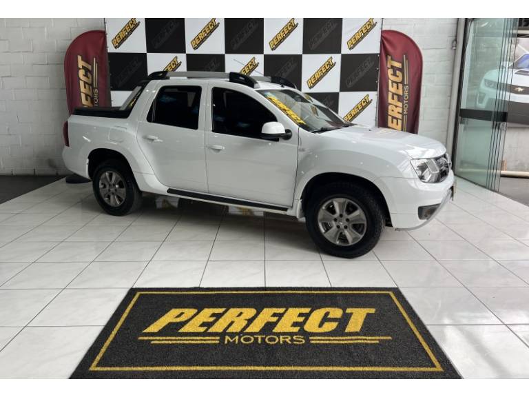 RENAULT - OROCH - 2020/2020 - Branca - R$ 77.900,00