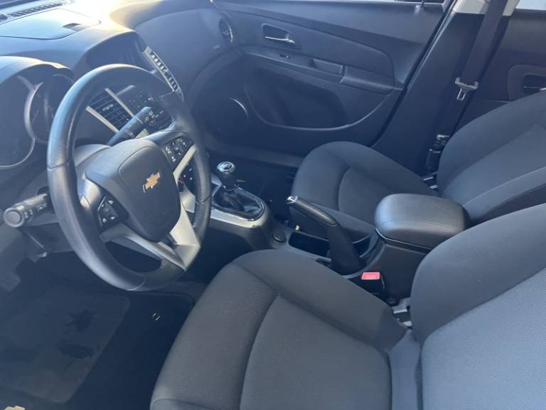 CHEVROLET - CRUZE - 2014/2014 - Branca - R$ 61.900,00