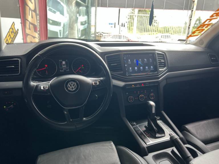 VOLKSWAGEN - AMAROK - 2020/2020 - Preta - R$ 168.900,00