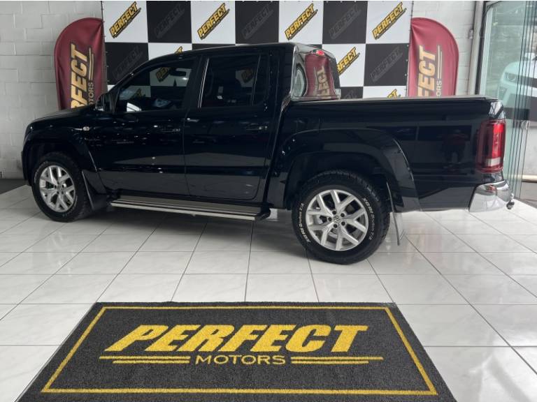VOLKSWAGEN - AMAROK - 2020/2020 - Preta - R$ 168.900,00