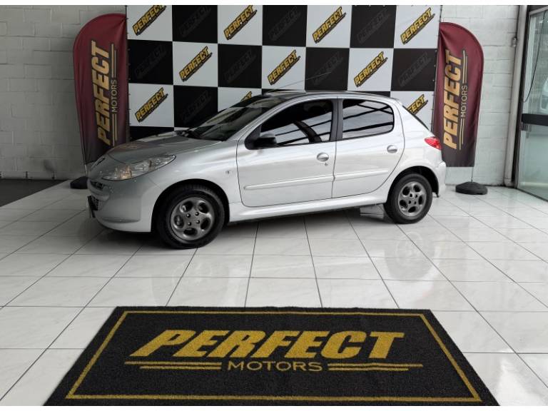 PEUGEOT - 207 - 2012/2012 - Prata - R$ 25.900,00