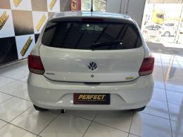 VOLKSWAGEN - GOL - 2014/2014 - Prata - R$ 36.900,00