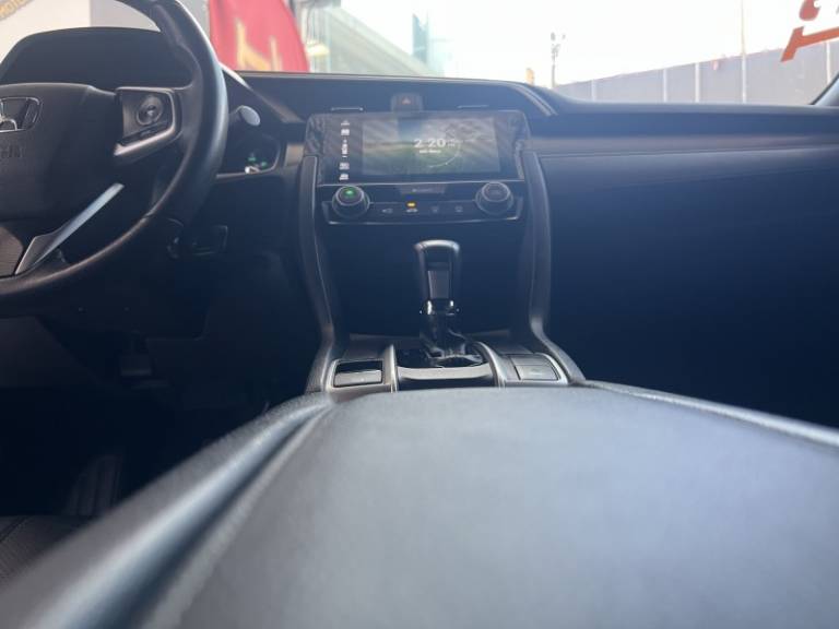 HONDA - CIVIC - 2017/2017 - Cinza - R$ 106.900,00