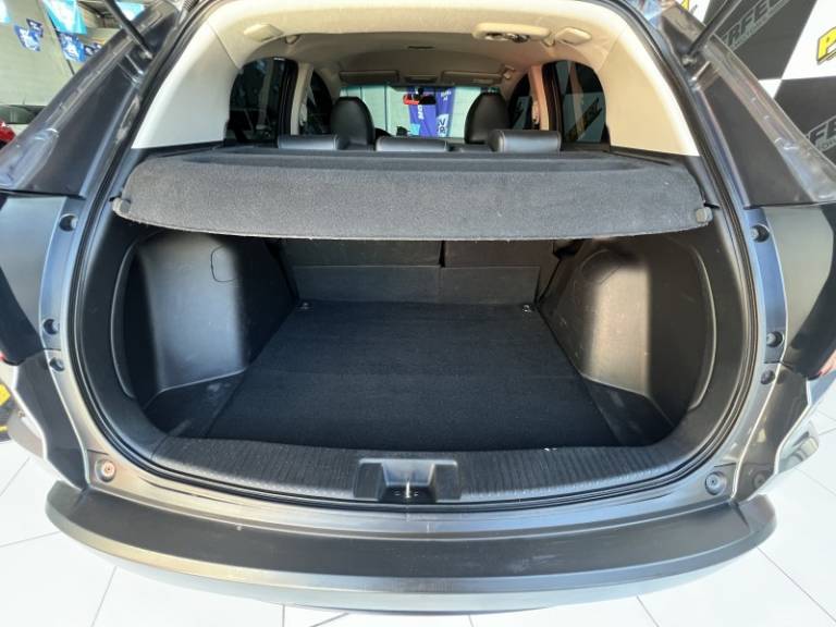 HONDA - HR-V - 2016/2016 - Cinza - R$ 85.900,00