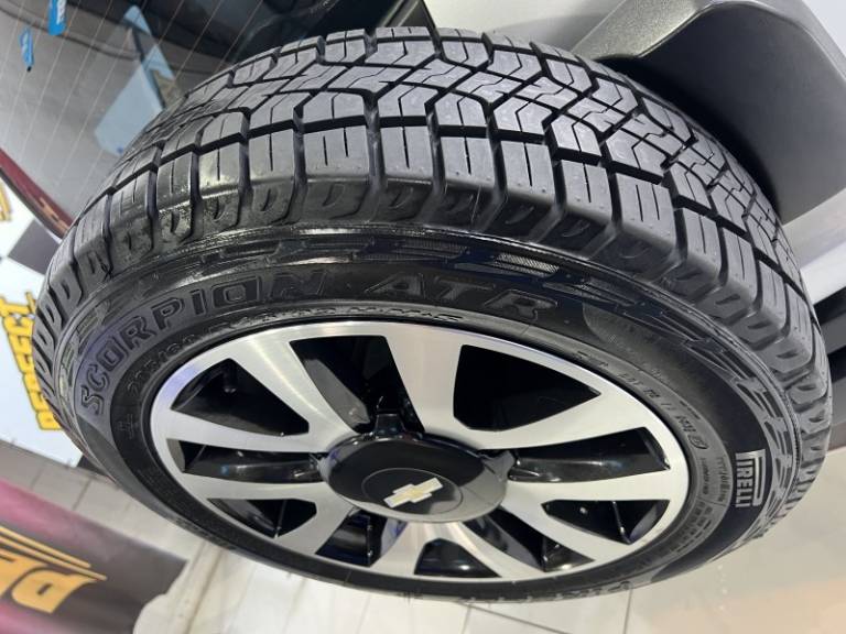 CHEVROLET - SPIN - 2016/2016 - Prata - R$ 59.900,00