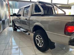 FORD - RANGER - 2003/2003 - Dourada - R$ 49.900,00