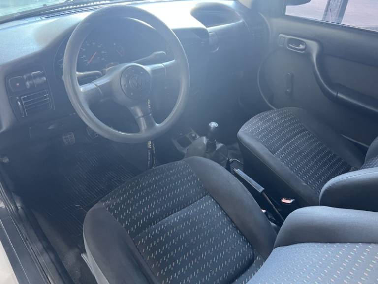 VOLKSWAGEN - GOL - 2003/2003 - Cinza - R$ 15.900,00