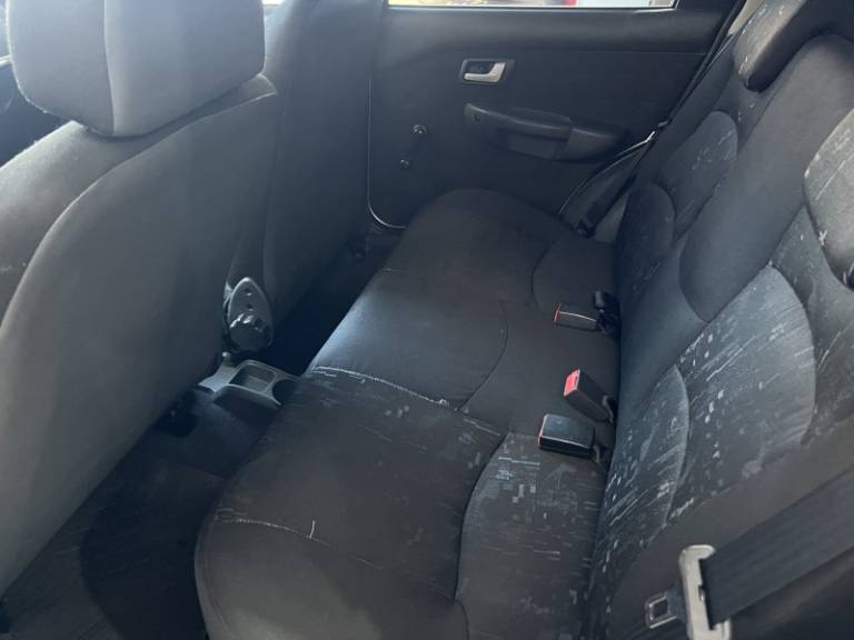 FIAT - PALIO - 2005/2005 - Cinza - R$ 24.900,00