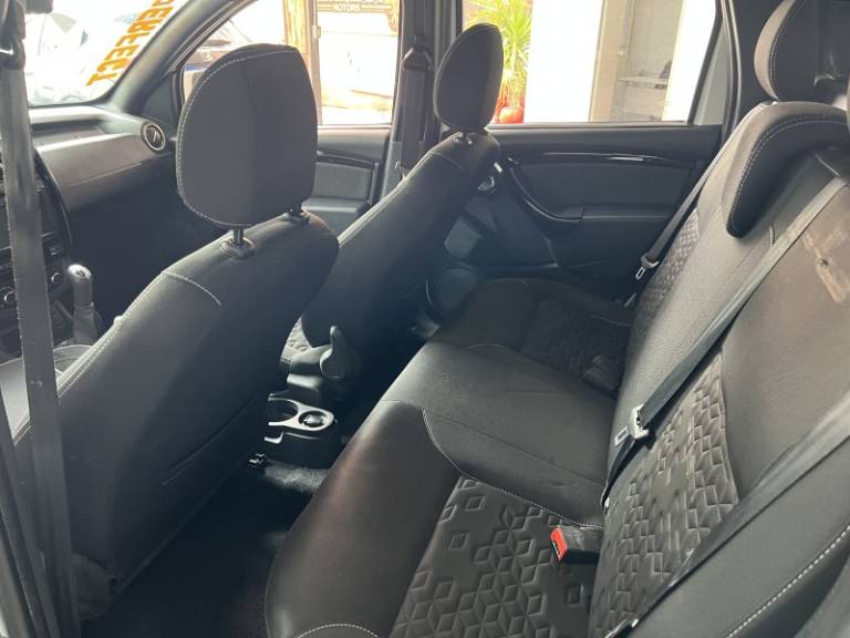 RENAULT - OROCH - 2020/2020 - Branca - R$ 77.900,00