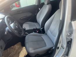 HYUNDAI - HB20 - 2013/2013 - Prata - R$ 45.900,00