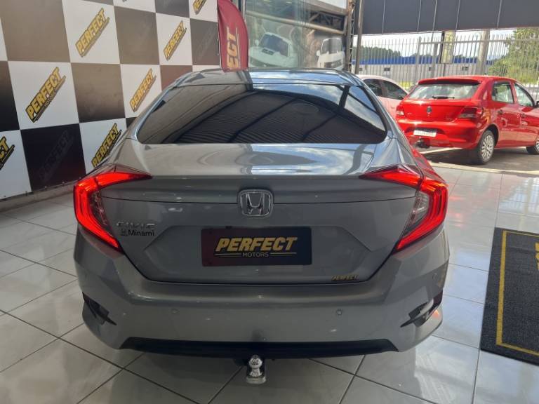 HONDA - CIVIC - 2017/2017 - Cinza - R$ 106.900,00