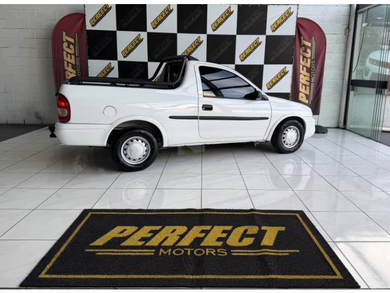 CHEVROLET - CORSA - 2003/2003 - Branca - R$ 30.900,00