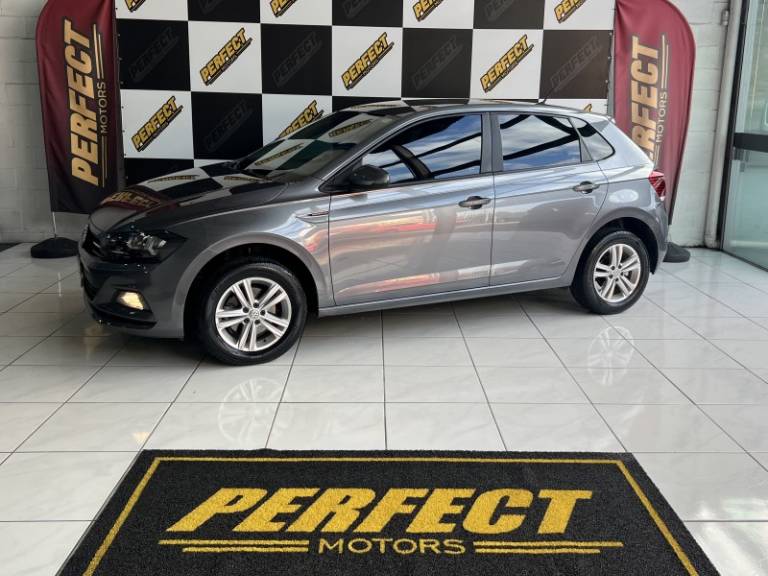 VOLKSWAGEN - POLO - 2019/2019 - Cinza - R$ 74.900,00