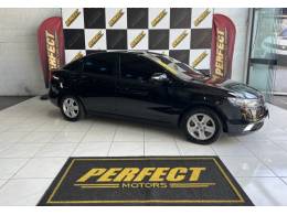 KIA MOTORS - CERATO - 2011/2011 - Preta - R$ 45.900,00