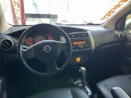 NISSAN - GRAND LIVINA - 2013/2013 - Prata - R$ 43.900,00