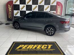 VOLKSWAGEN - VIRTUS - 2021/2021 - Cinza - R$ 86.900,00