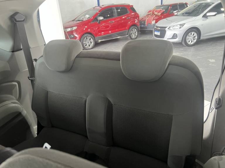 CHEVROLET - SPIN - 2013/2013 - Cinza - R$ 45.900,00