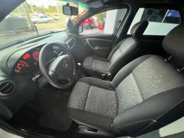 RENAULT - LOGAN - 2012/2012 - Branca - R$ 25.900,00