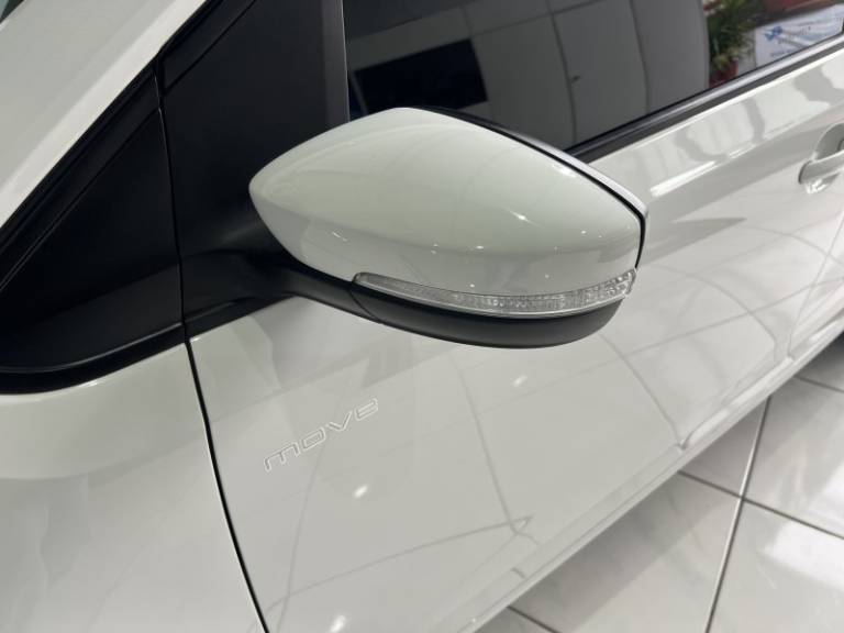 VOLKSWAGEN - UP - 2017/2017 - Branca - R$ 55.900,00