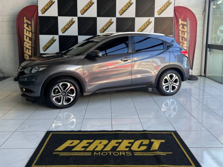 HONDA - HR-V - 2016/2016 - Cinza - R$ 85.900,00