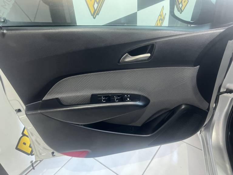 HYUNDAI - HB20 - 2013/2013 - Prata - R$ 45.900,00