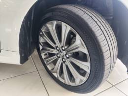 TOYOTA - COROLLA - 2021/2022 - Branca - R$ 126.900,00