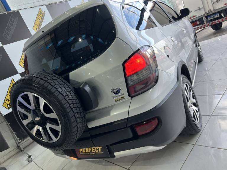 CHEVROLET - SPIN - 2016/2016 - Prata - R$ 59.900,00