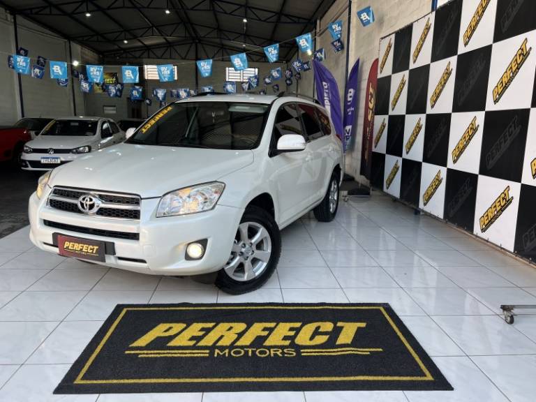 TOYOTA - RAV4 - 2011/2011 - Branca - R$ 62.900,00