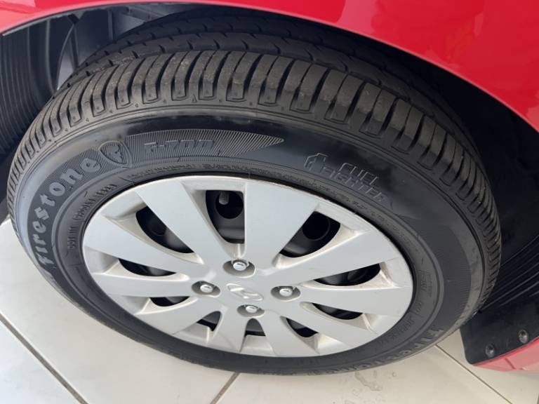 HYUNDAI - HB20 - 2014/2014 - Vermelha - R$ 42.900,00