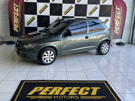 CHEVROLET - CELTA - 2011/2011 - Verde - R$ 25.900,00