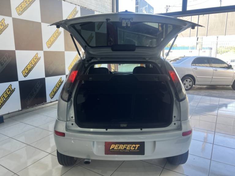 CHEVROLET - CORSA - 2012/2012 - Prata - R$ 34.900,00