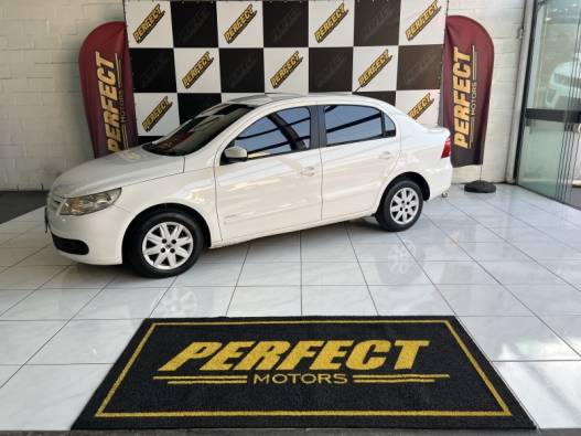 VOLKSWAGEN - VOYAGE - 2012/2012 - Branca - R$ 33.900,00