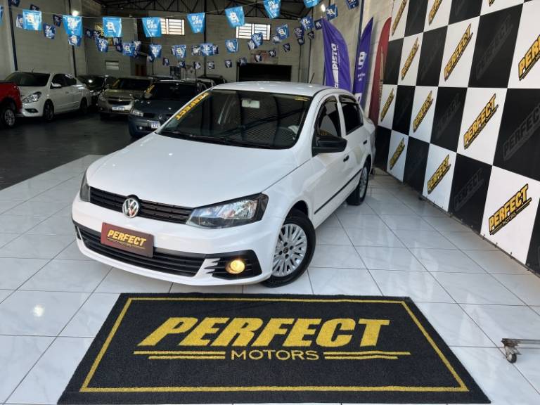 VOLKSWAGEN - VOYAGE - 2018/2018 - Branca - R$ 46.900,00