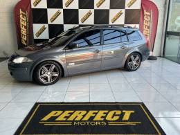 RENAULT - MÉGANE - 2013/2013 - Cinza - R$ 35.900,00