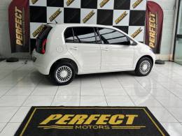 VOLKSWAGEN - UP - 2017/2017 - Branca - R$ 55.900,00