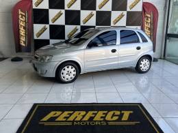 CHEVROLET - CORSA - 2012/2012 - Prata - R$ 34.900,00