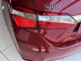 TOYOTA - COROLLA - 2016/2016 - Vermelha - R$ 79.900,00