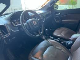 FIAT - TORO - 2019/2019 - Vermelha - R$ 114.900,00