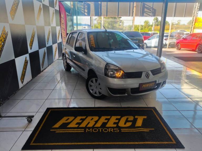 RENAULT - CLIO - 2010/2010 - Prata - R$ 24.900,00
