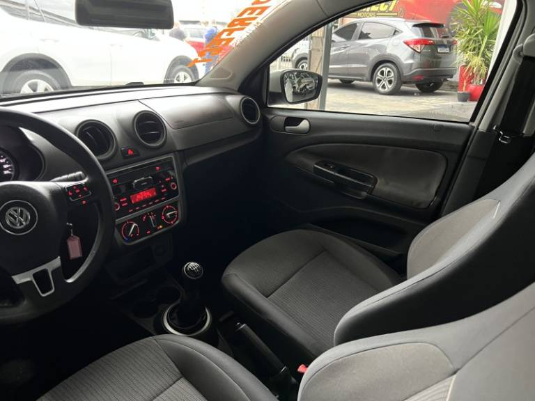 VOLKSWAGEN - VOYAGE - 2014/2014 - Branca - R$ 41.900,00