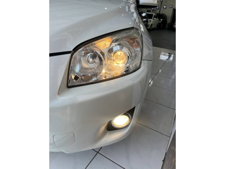 TOYOTA - RAV4 - 2011/2011 - Branca - R$ 62.900,00