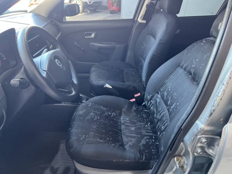 FIAT - PALIO - 2005/2005 - Cinza - R$ 24.900,00