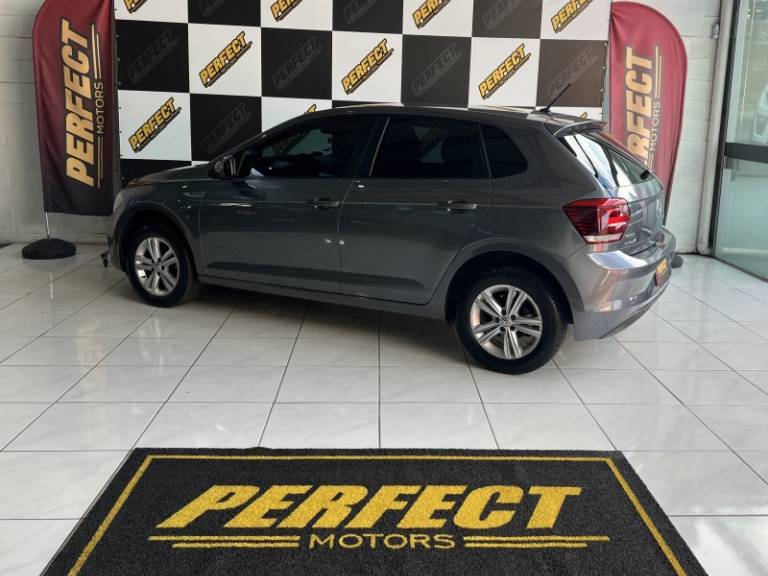 VOLKSWAGEN - POLO - 2019/2019 - Cinza - R$ 74.900,00