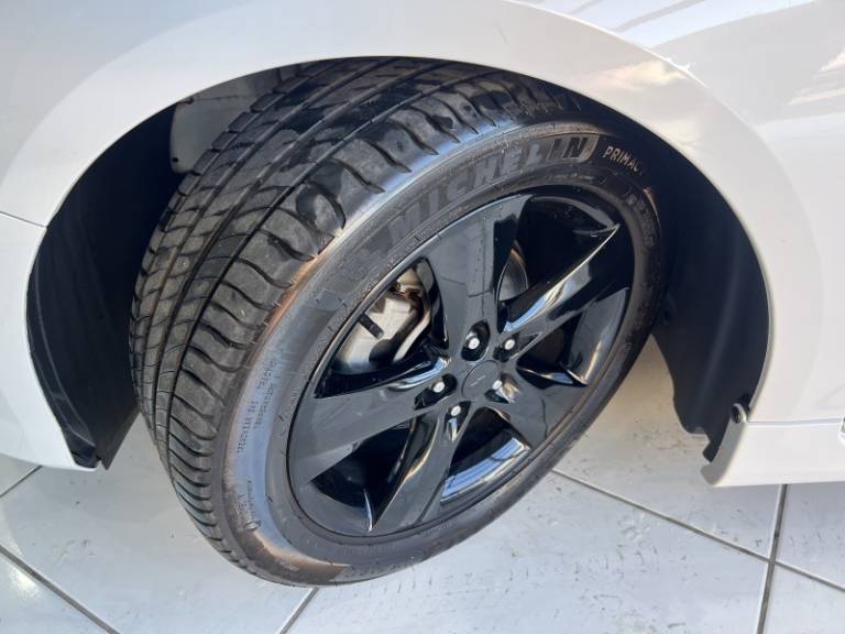 CHEVROLET - CRUZE - 2014/2014 - Branca - R$ 61.900,00
