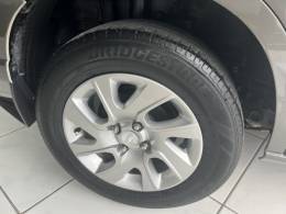 CHEVROLET - SPIN - 2013/2013 - Cinza - R$ 45.900,00