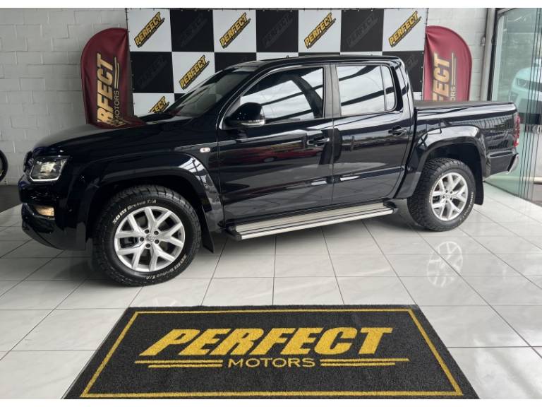 VOLKSWAGEN - AMAROK - 2020/2020 - Preta - R$ 168.900,00