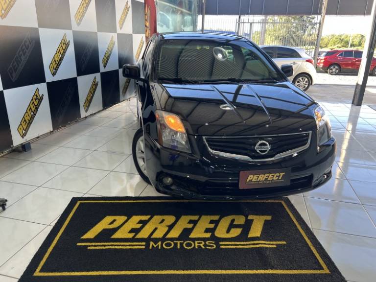 NISSAN - SENTRA - 2013/2013 - Preta - R$ 43.900,00