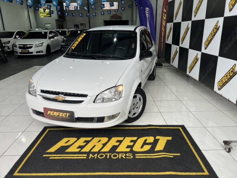 CHEVROLET - CORSA - 2012/2012 - Branca - R$ 29.900,00