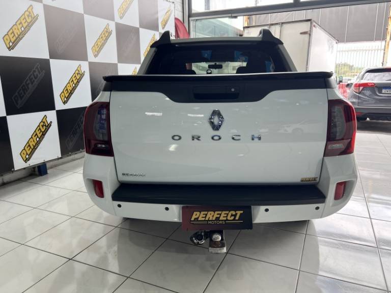 RENAULT - OROCH - 2020/2020 - Branca - R$ 77.900,00