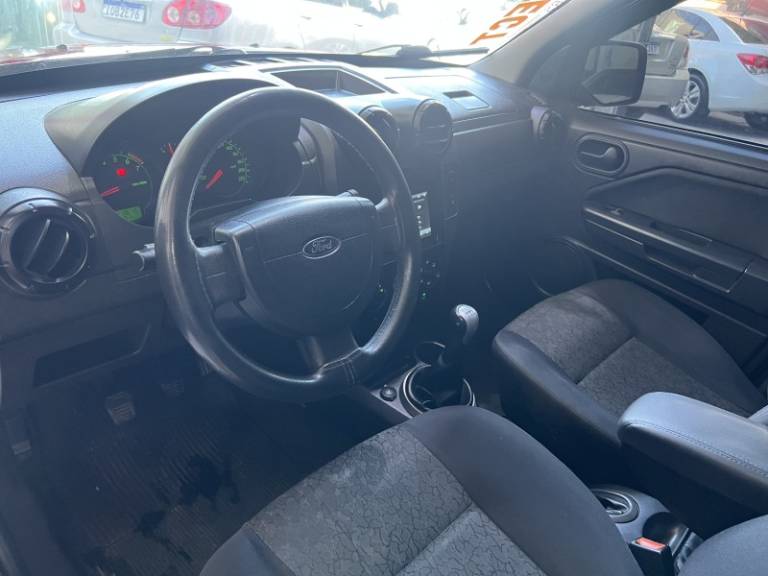 FORD - ECOSPORT - 2008/2008 - Vermelha - R$ 35.900,00